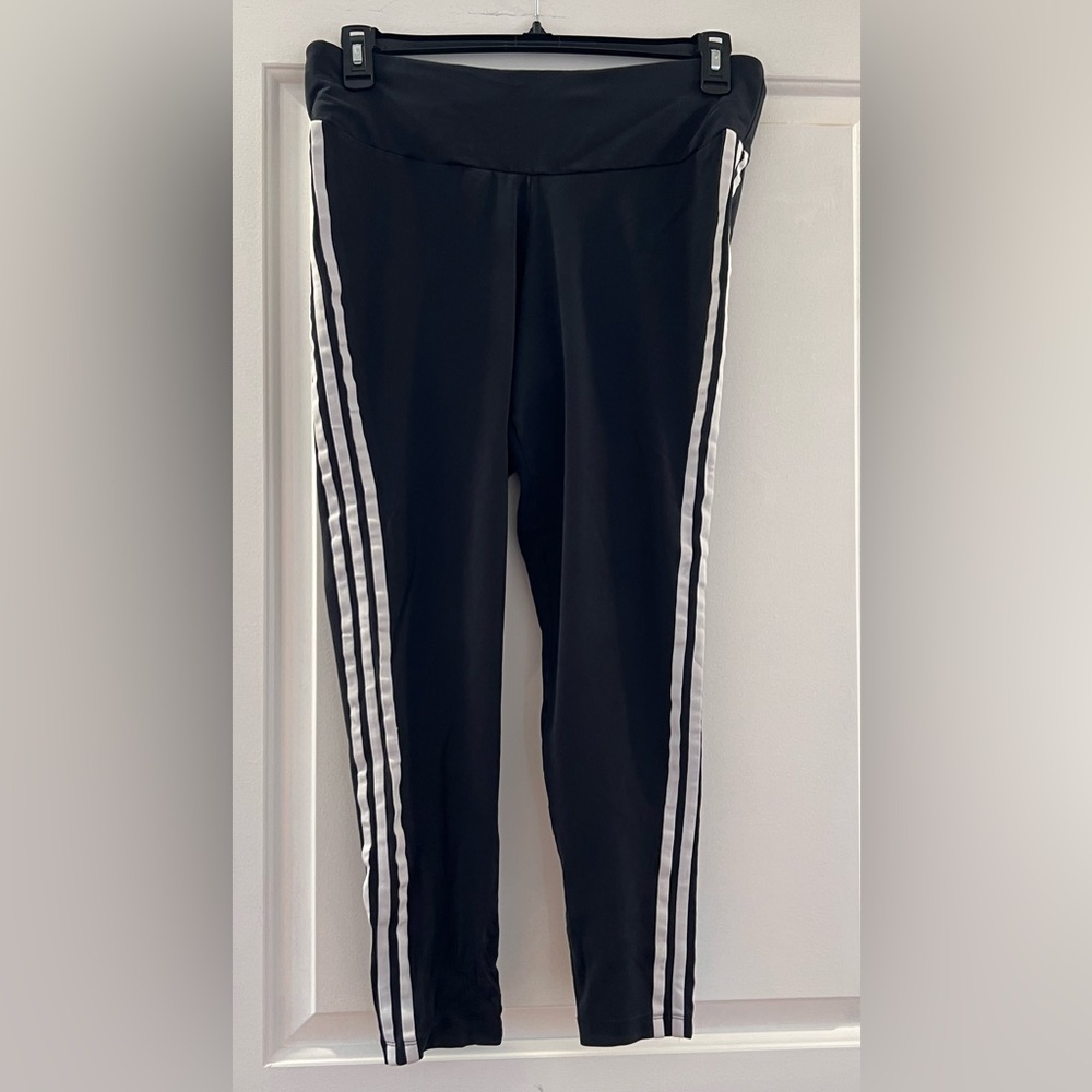 Adidas essential workout leggings